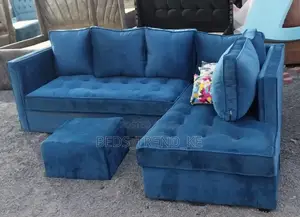 Classy 6 Seater Chester L Seat Sofa With a Puff