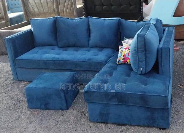 Classy 6 Seater Chester L Seat Sofa With a Puff