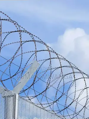 Concertina Wire/Barbed Tape