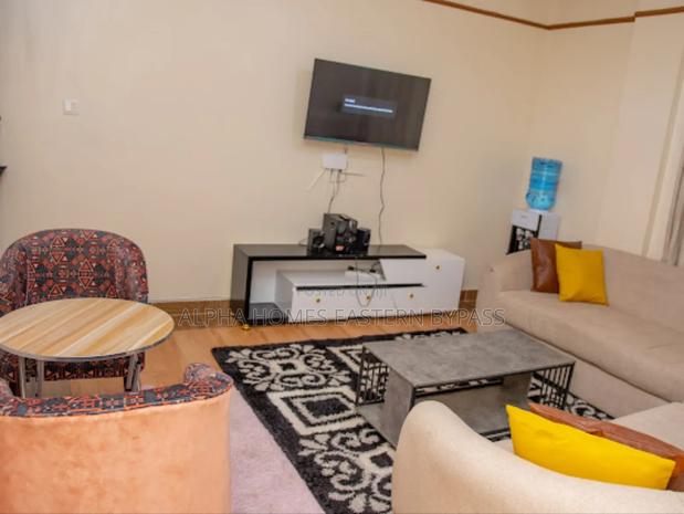 Modern 2-Bedroom Airbnb in Kamakis Stunning Northlands View - main view
