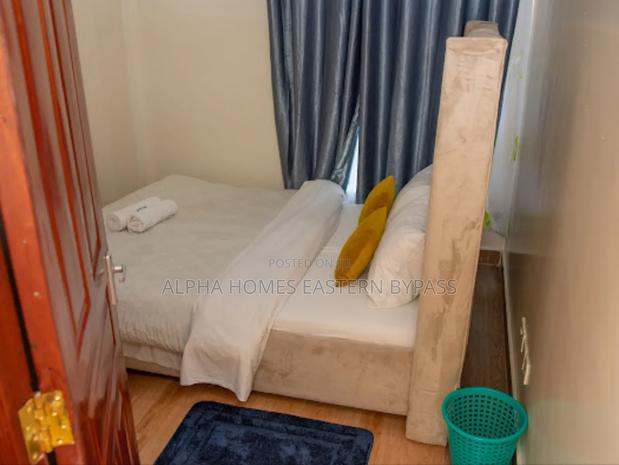 Modern 2-Bedroom Airbnb in Kamakis Stunning Northlands View - thumbnail 7
