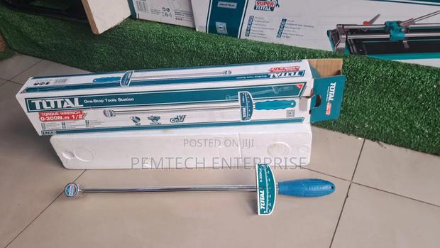 Total Thptw300n2 1/2′′ Torque Wrench. - thumbnail 6
