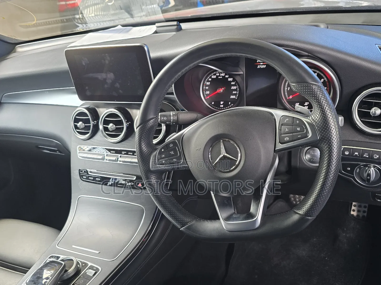 Mercedes-Benz GLC-Class 2019 Black