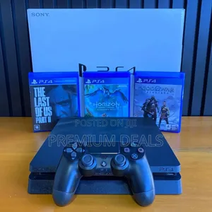 Ps4 With 3games and All Cables.
