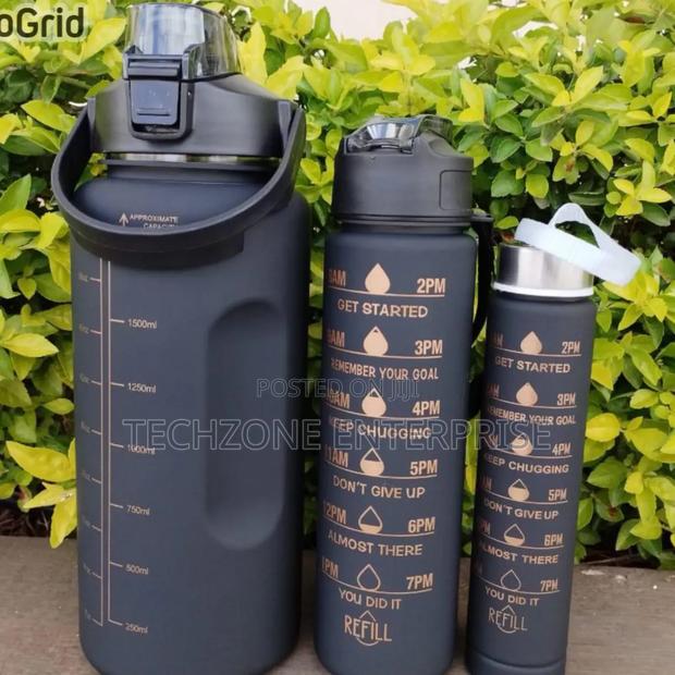 Generic 3 in 1 Motivation Water Bottle - Black - main view