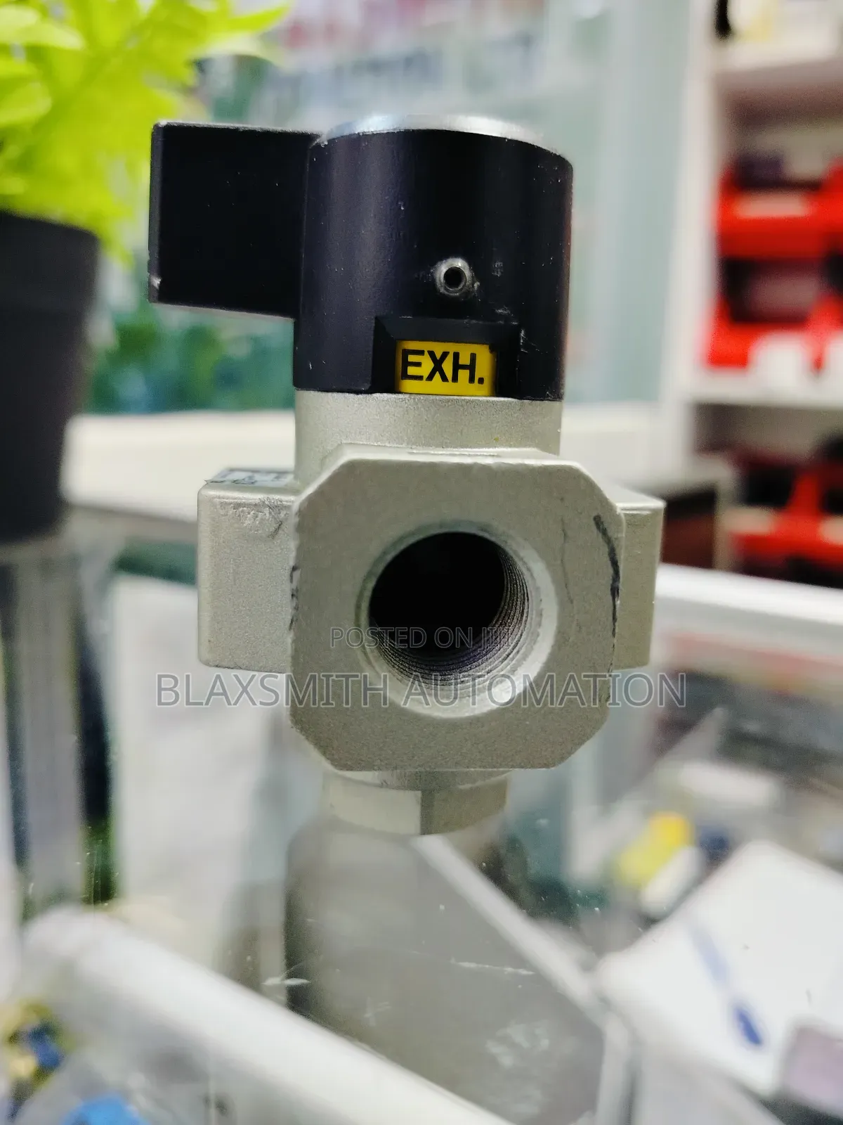 Residual Pressure Exhaust 3-Port Manual Valve