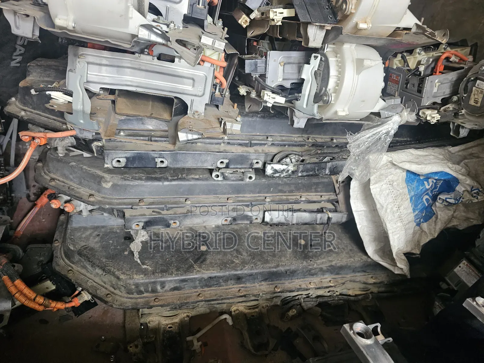 Mitsubishi Outlander Hybrid Batteries