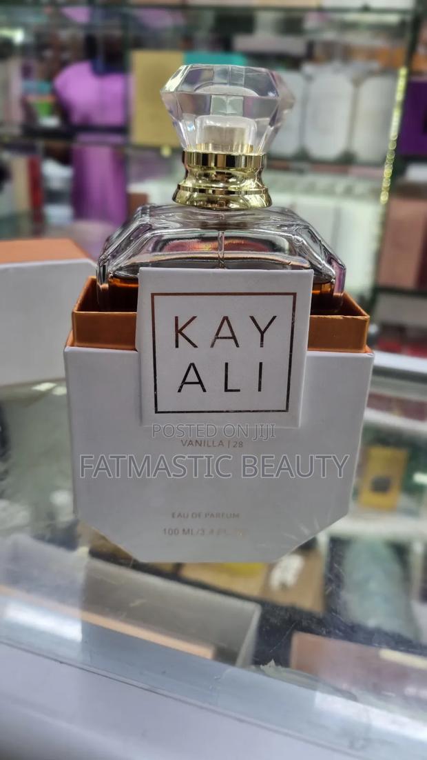 Kayali Vanilla Perfume - thumbnail 2