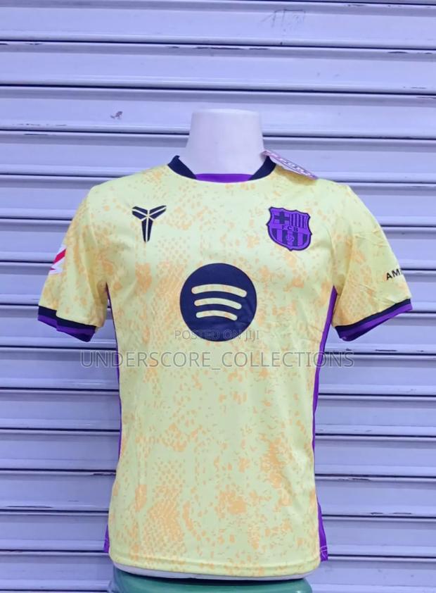 Yellow Jersey Tshirts - thumbnail 3