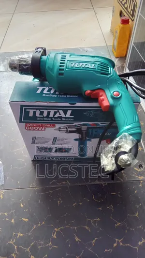 Total 680w Impact Drill.