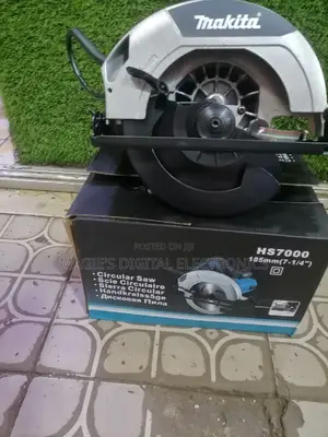Highly Recommend 1200w Makita Circular Saw