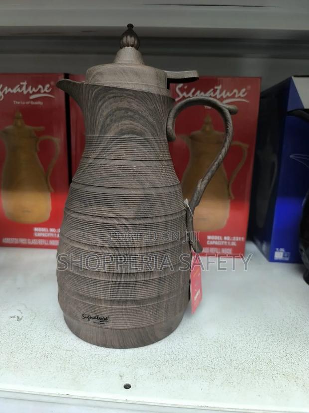 1litre Wooden Flask - main view