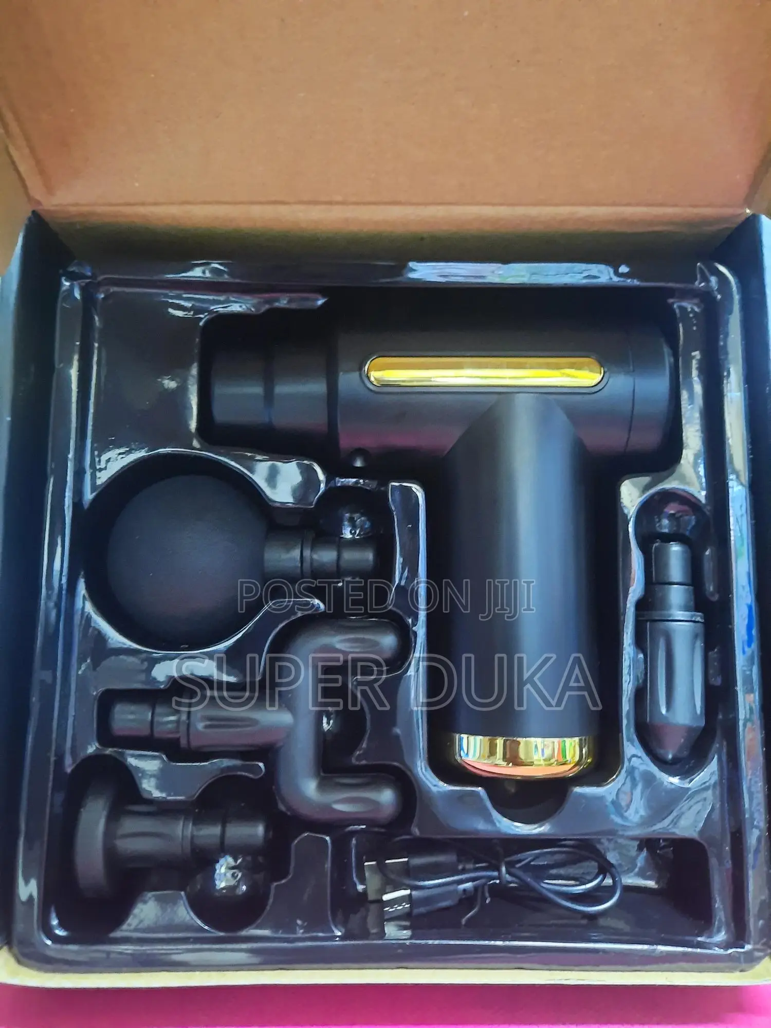 Massage Gun.Rechargeable. Inter Changeable Massager Heads