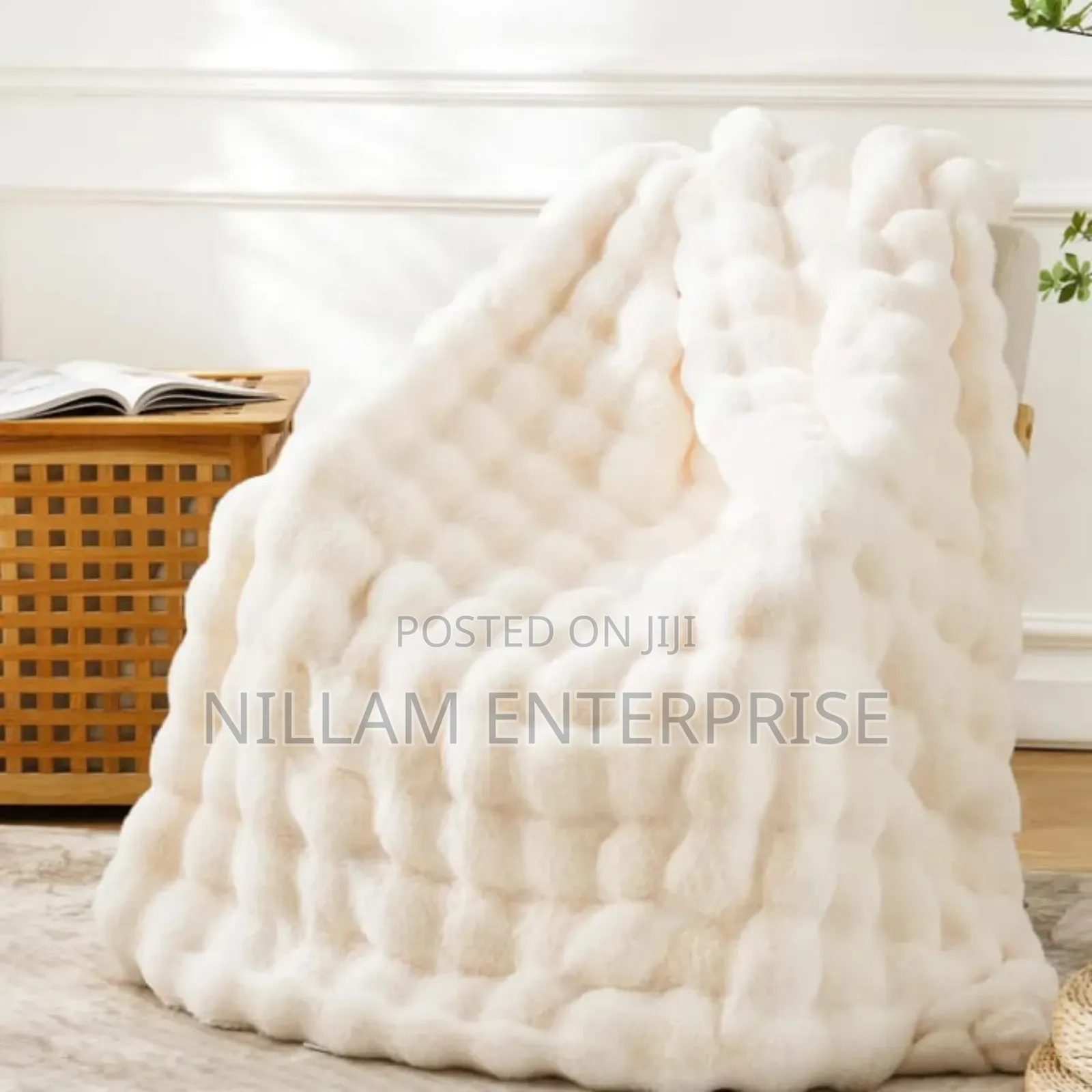 Soft Bubble Winter Throw Blanket