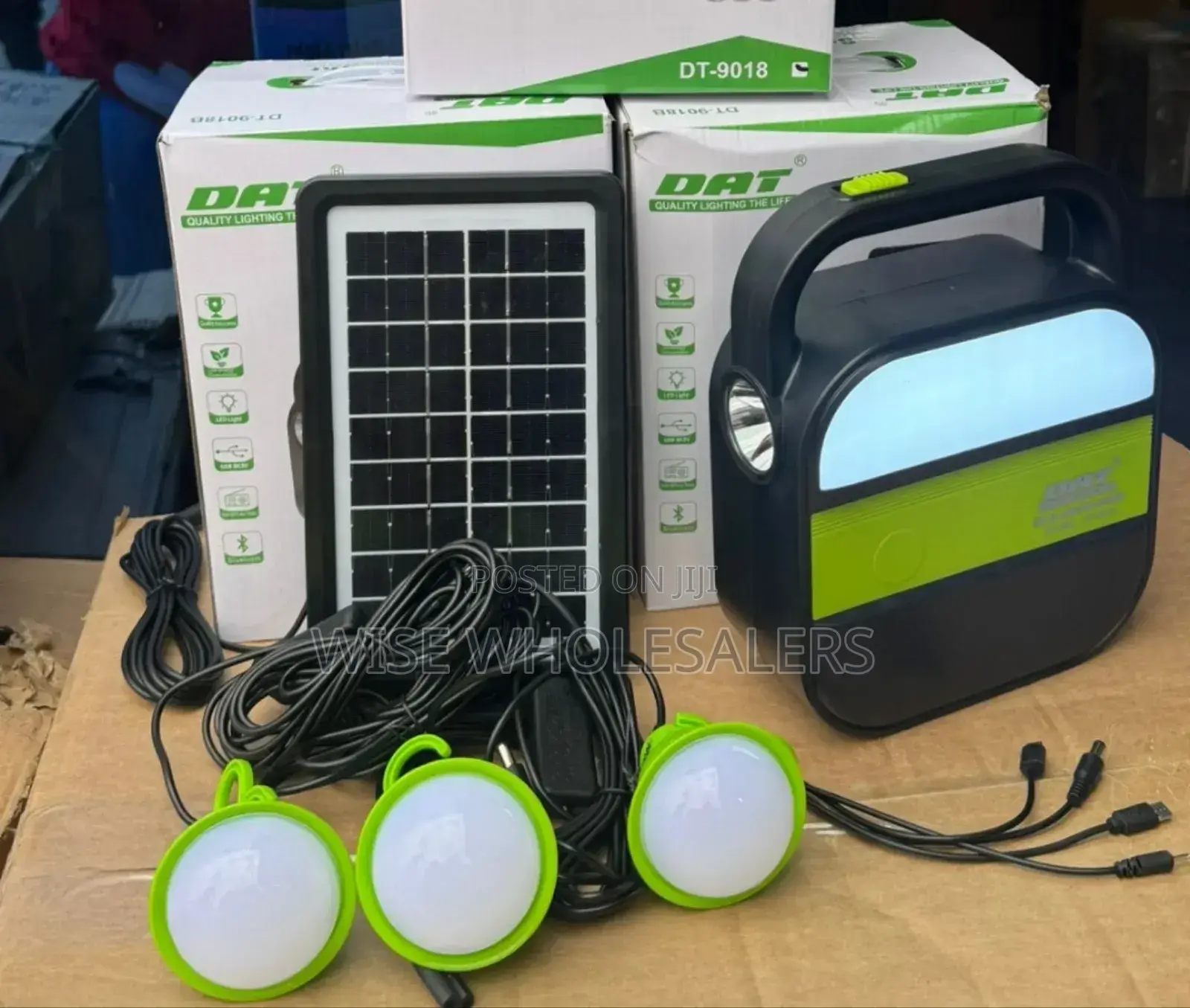 *Dat Solar Light  Dt 9018