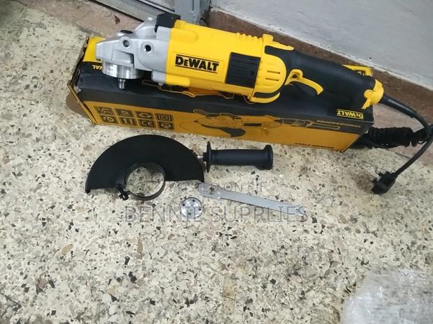 9" Dewalt Angle Grinder Machine / Dewalt Angle Grinder