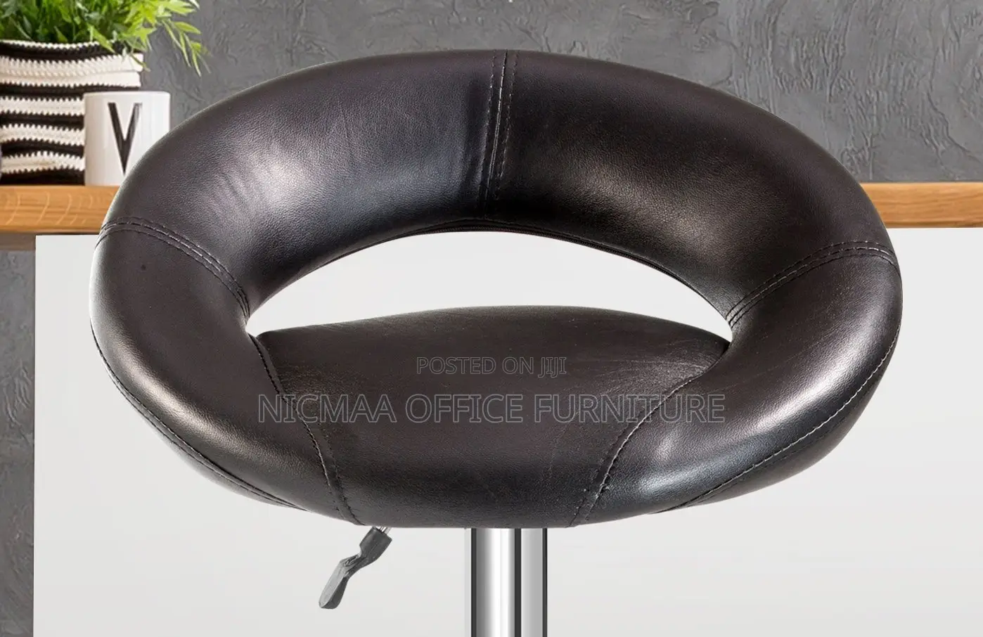 Counter Adjustable Bar Stool