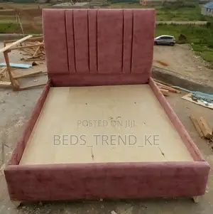 5 by 6 Modern Calssy Bed
