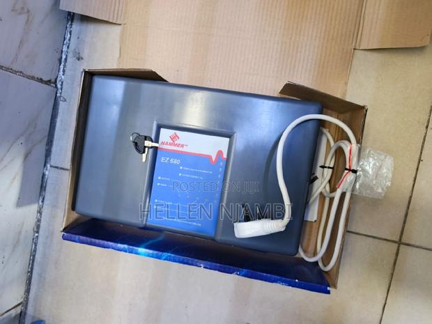 Hammer Energizer Ez680 for Electric Fencing - main view