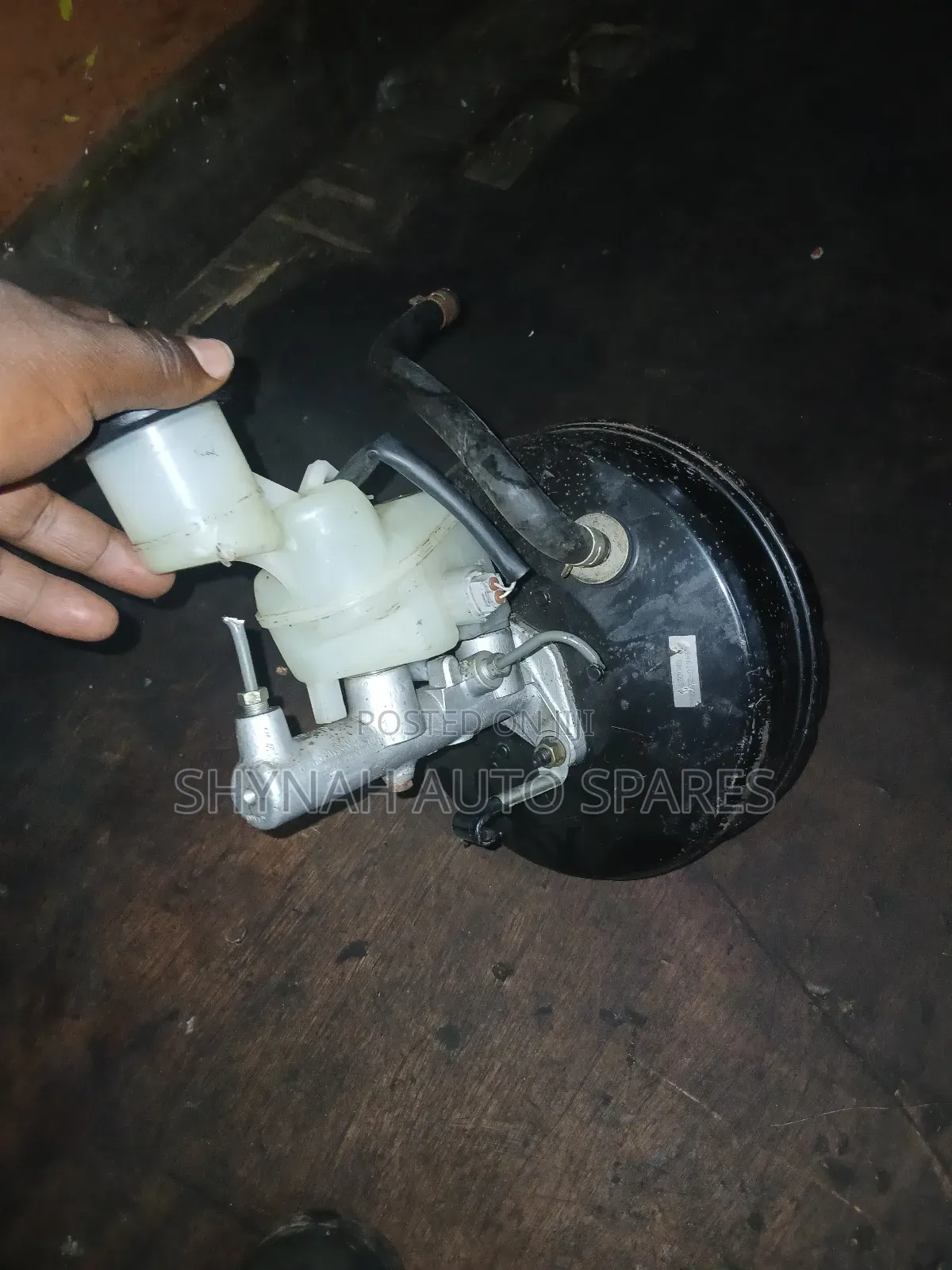 Brake Booster Complete Toyota Vista