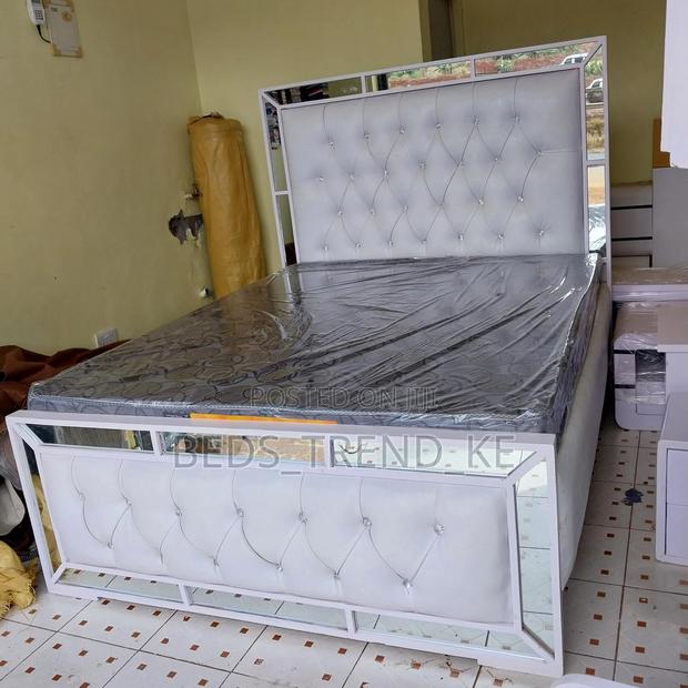 5 by 6 Modern Bed(White)