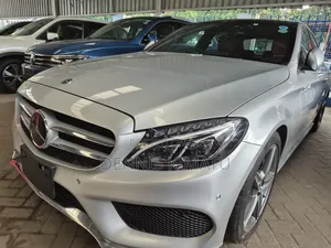 Mercedes-Benz C200 2019 Silver