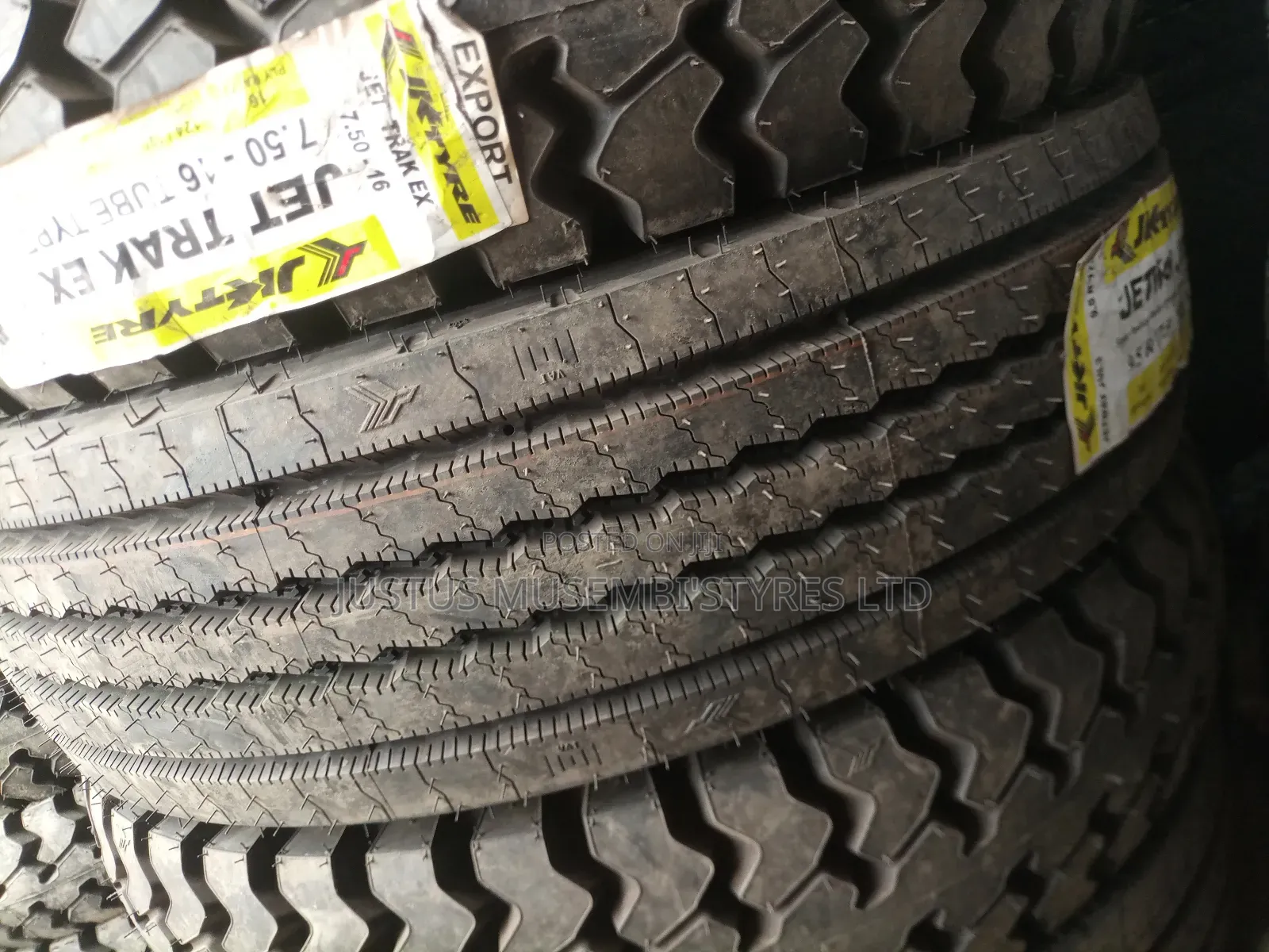 9.5r17.5 Jet Track Tyres