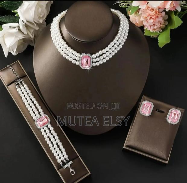 3 PCS Set Jewelry Multilayed Pearl Set - thumbnail 4