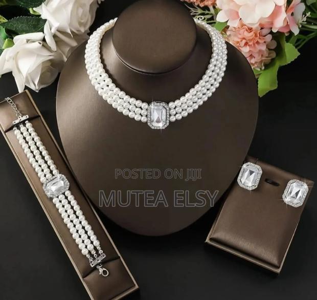 3 PCS Set Jewelry Multilayed Pearl Set - thumbnail 5