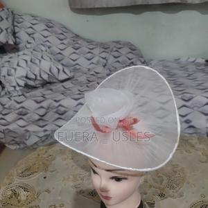 Fascinators - thumbnail 2