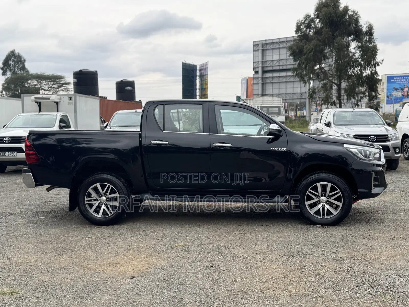 Toyota Hilux Revo Double Cab Deisel 2.4 AWD 2019 Matt Black