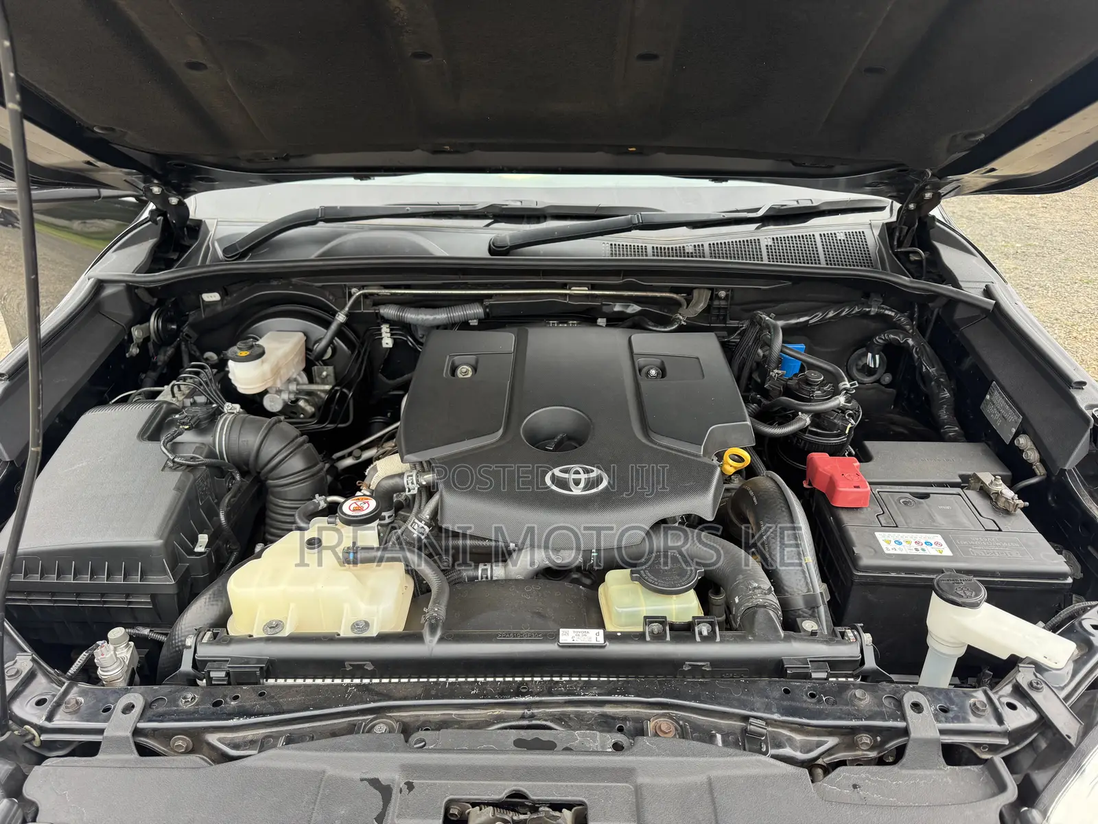 Toyota Hilux Revo Double Cab Deisel 2.4 AWD 2019 Matt Black