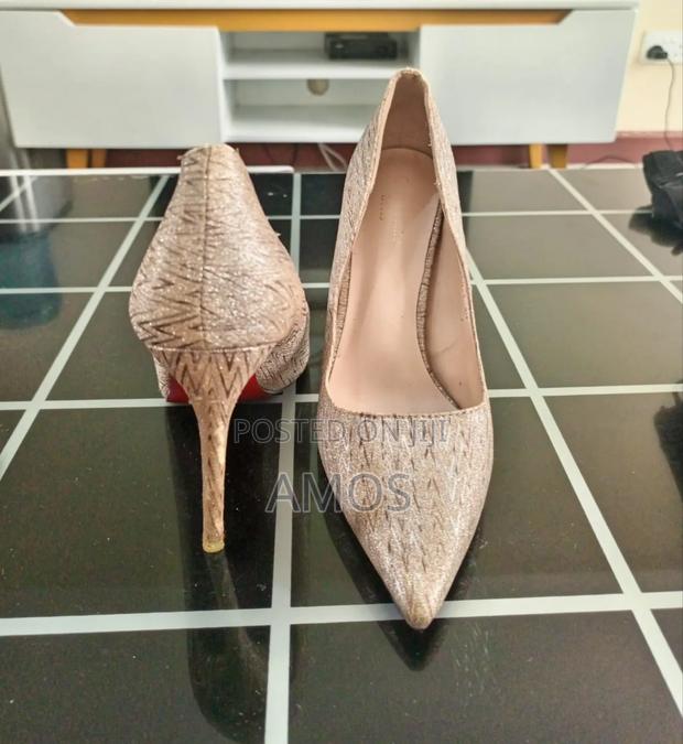 Ladies Heels - thumbnail 3