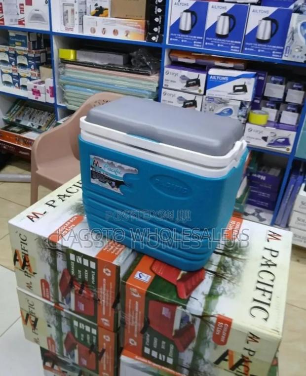 Ccooler Box 25litres - main view