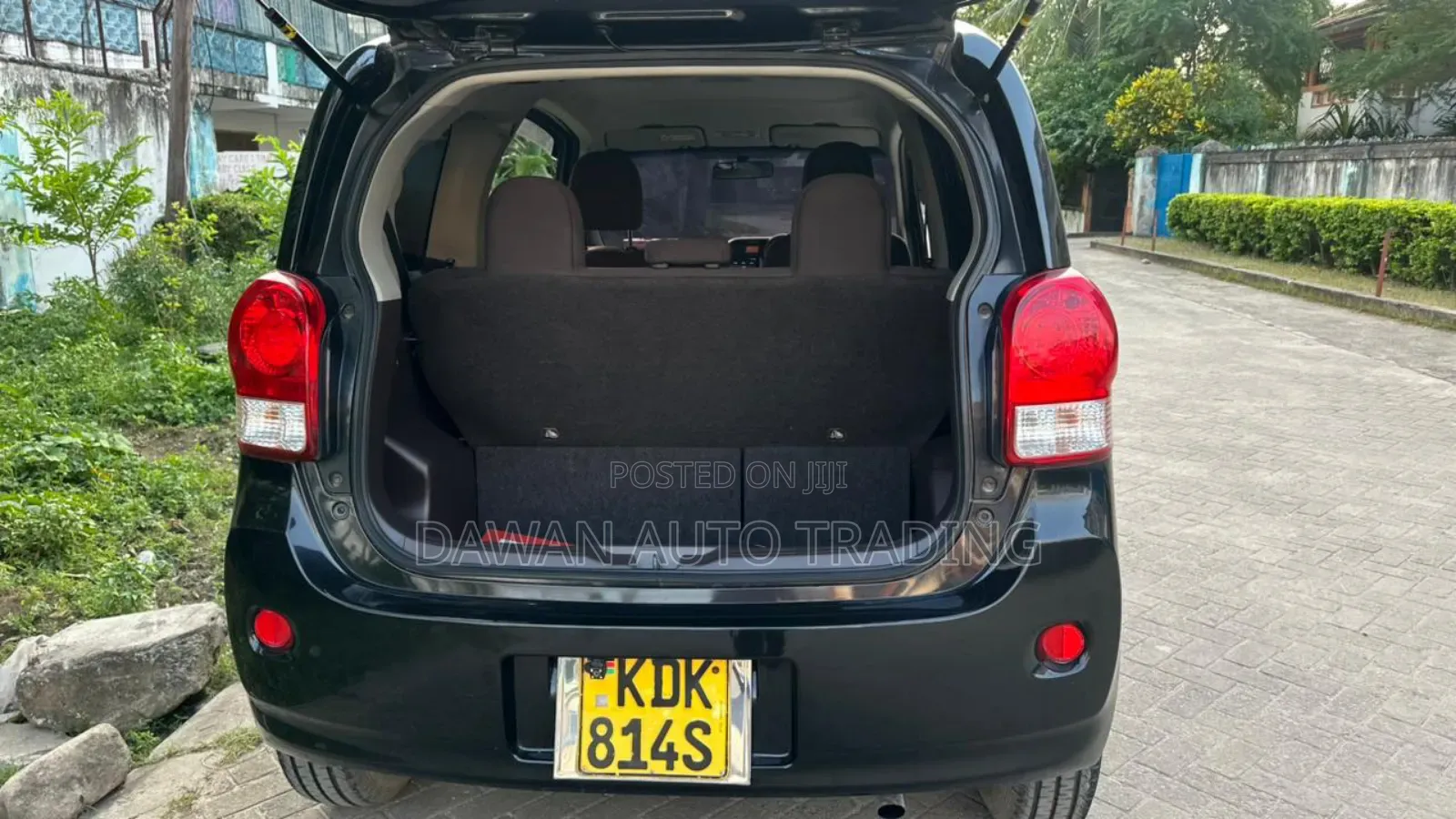 Toyota Porte 1.3 FWD 2015 Black