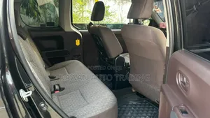 Toyota Porte 1.3 FWD 2015 Black
