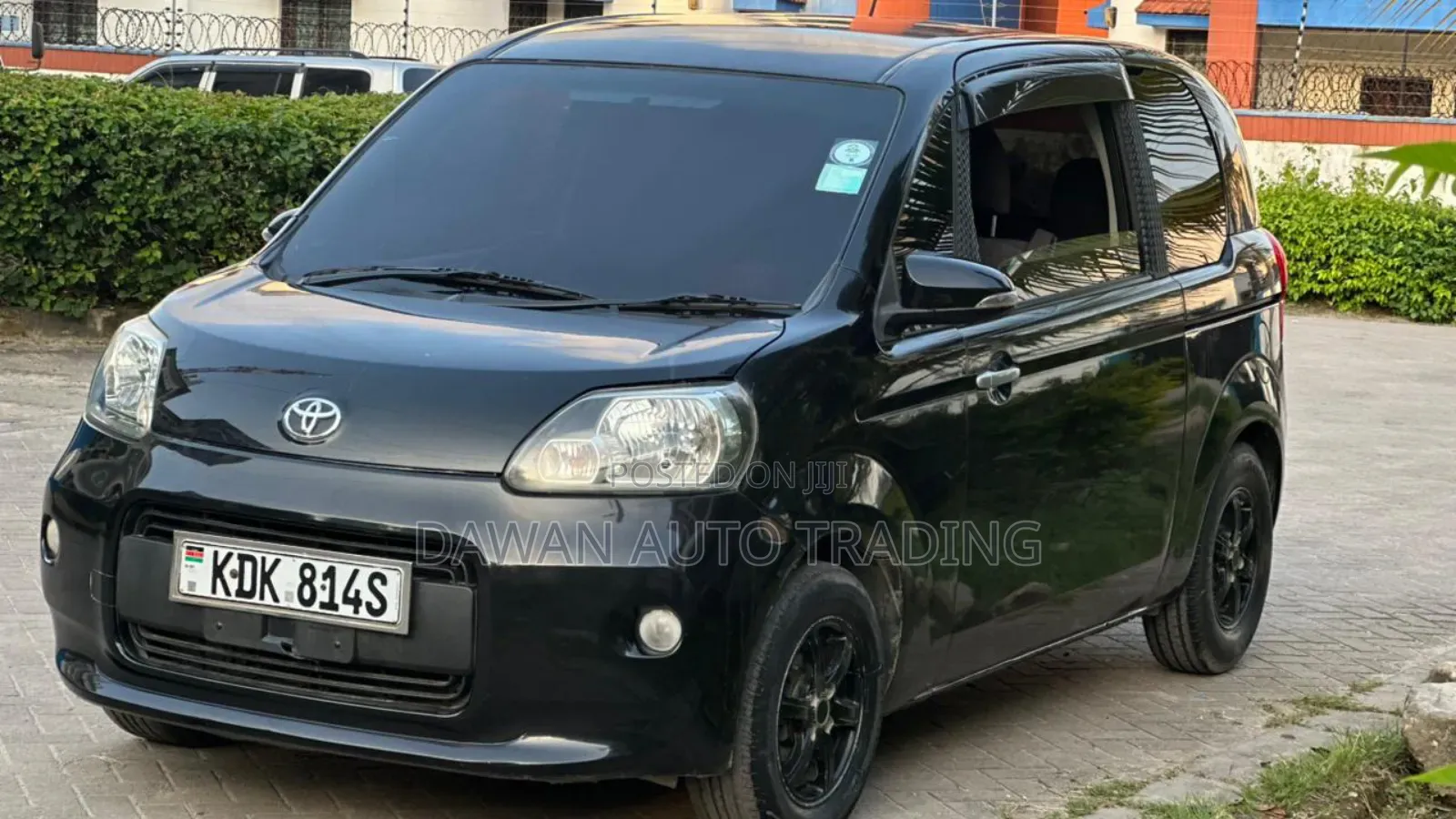 Toyota Porte 1.3 FWD 2015 Black