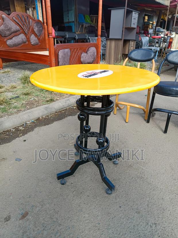 Restaurant Yellow Branded Marble Table