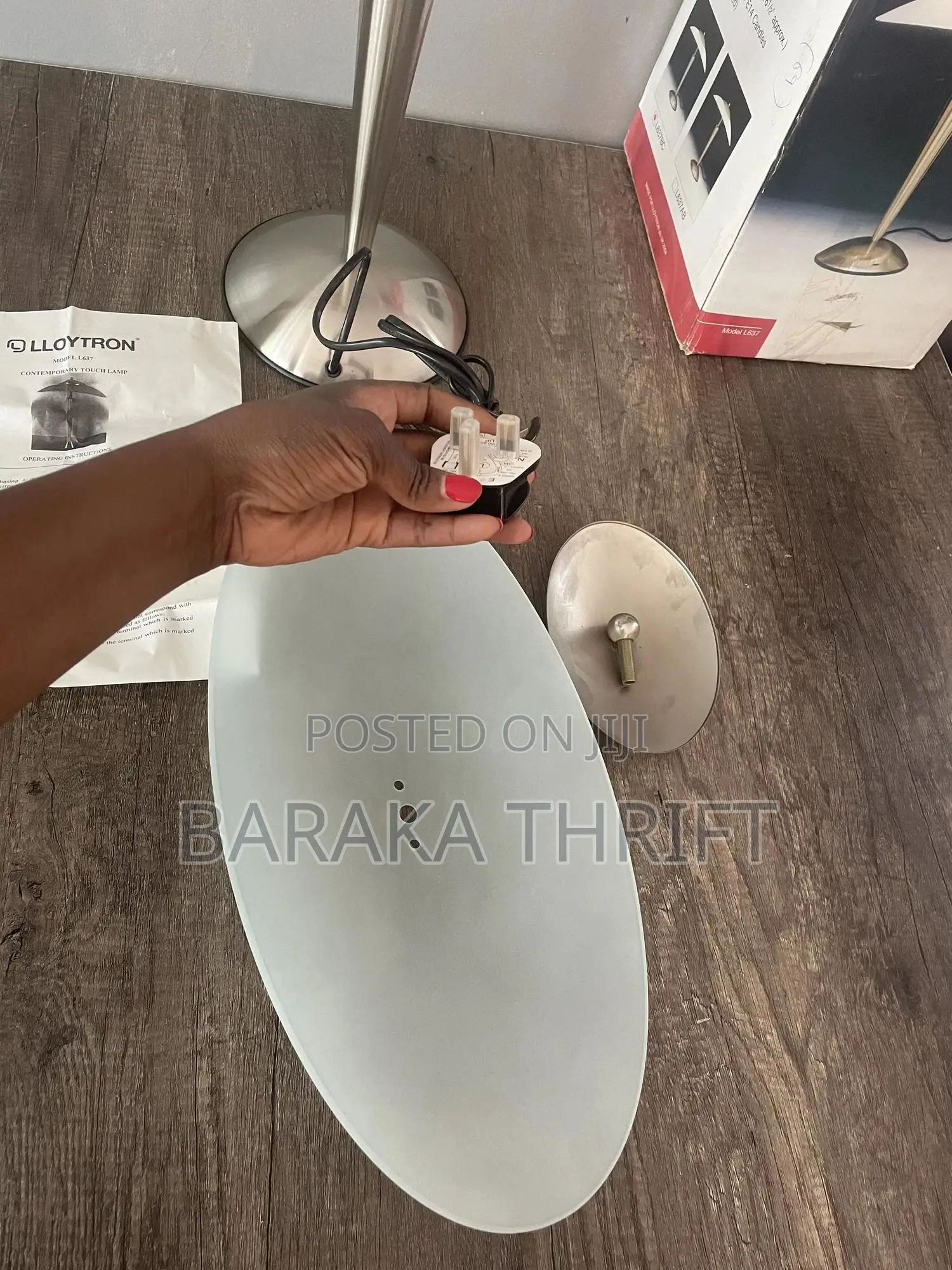 Elegant Touch Vintage Table Lamp With Glass Shade And Chrome