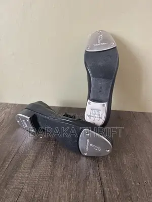 Black Bloch Techno Sole Tap Shoe[ Oxford Tap Shoes](Size 6)