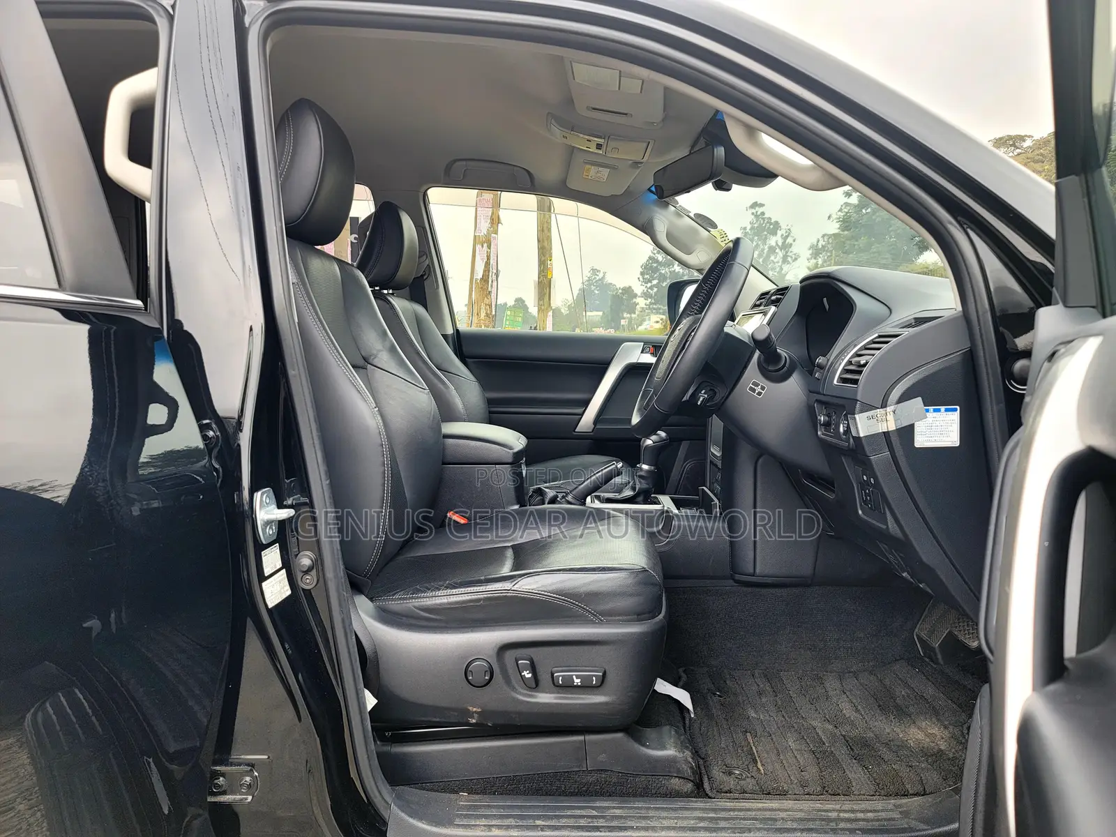 Toyota Land Cruiser Prado 2018 Black