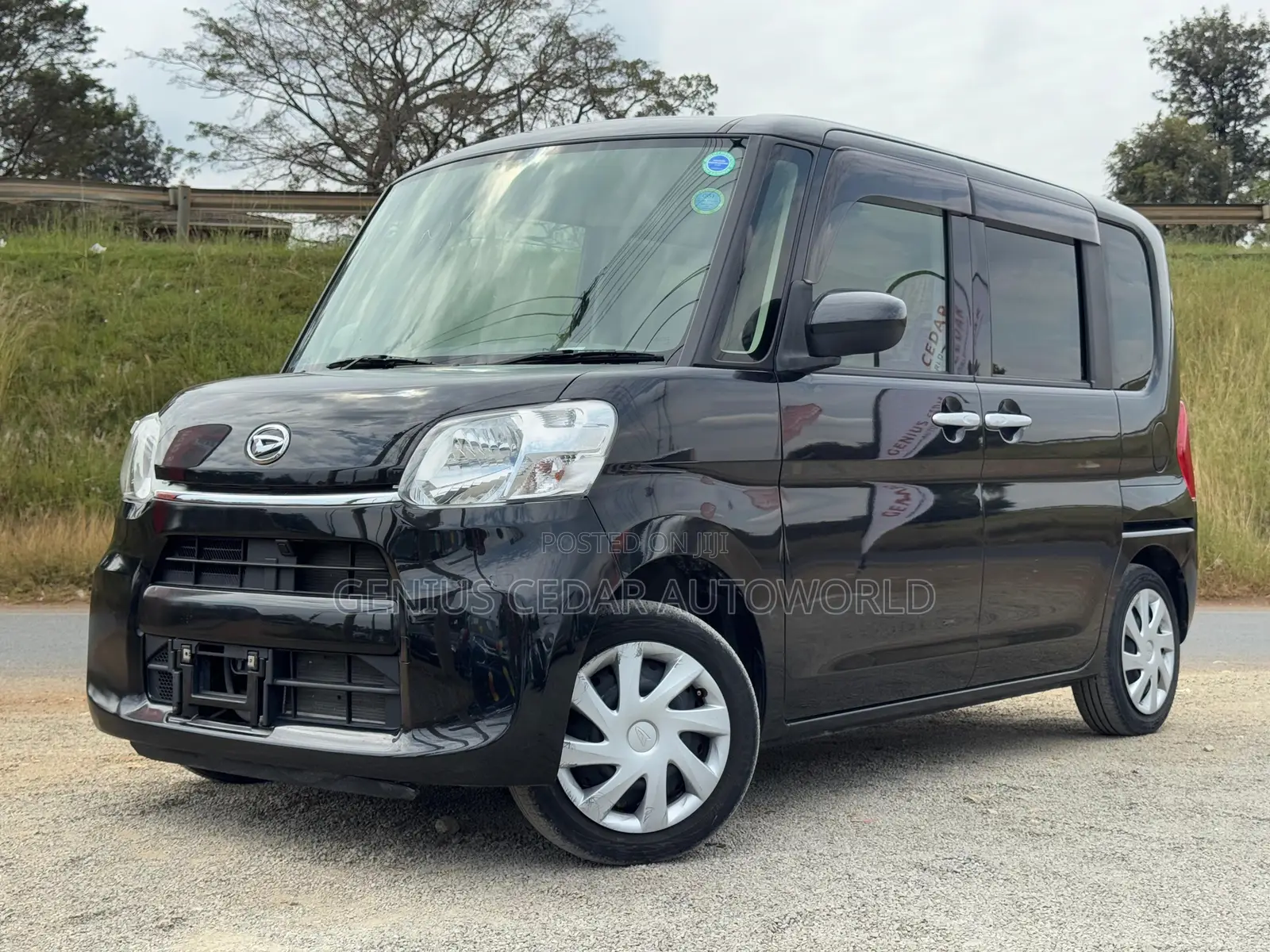 Daihatsu Tanto 2018 Black