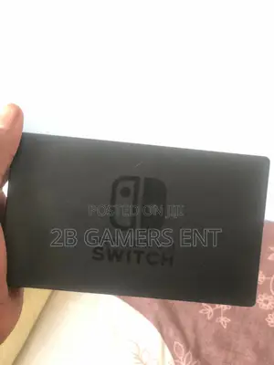 Nitendo Switch (Used Like New)