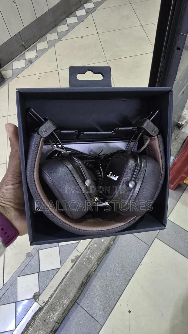 Marshall Major Iv Foldable Bluetooth Headphones - thumbnail 2