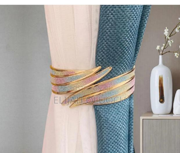 Metallic Buckle Curtains Holders - thumbnail 5