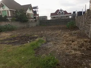 Plot for Sale in Pipeline Gated Estate