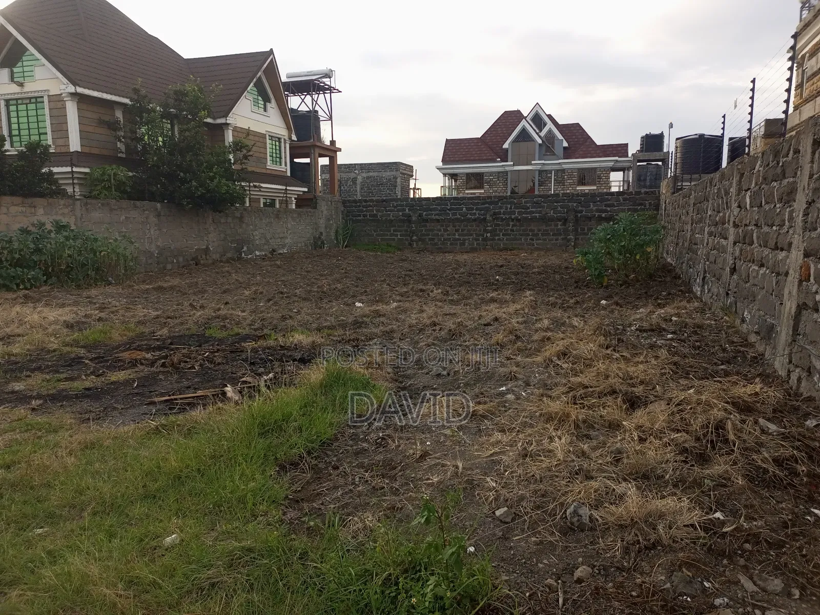Plot for Sale in Pipeline Gated Estate