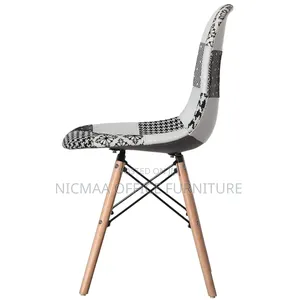 Comfy Stylish Patch Ease Accent Chair
