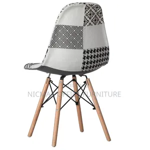 Comfy Stylish Patch Ease Accent Chair