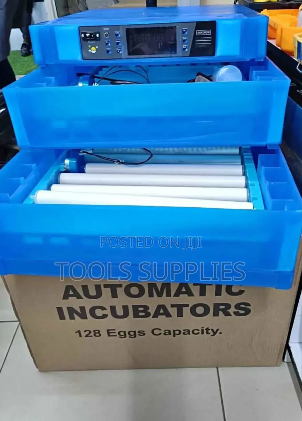 Automatic Incubator, 128 Capacity